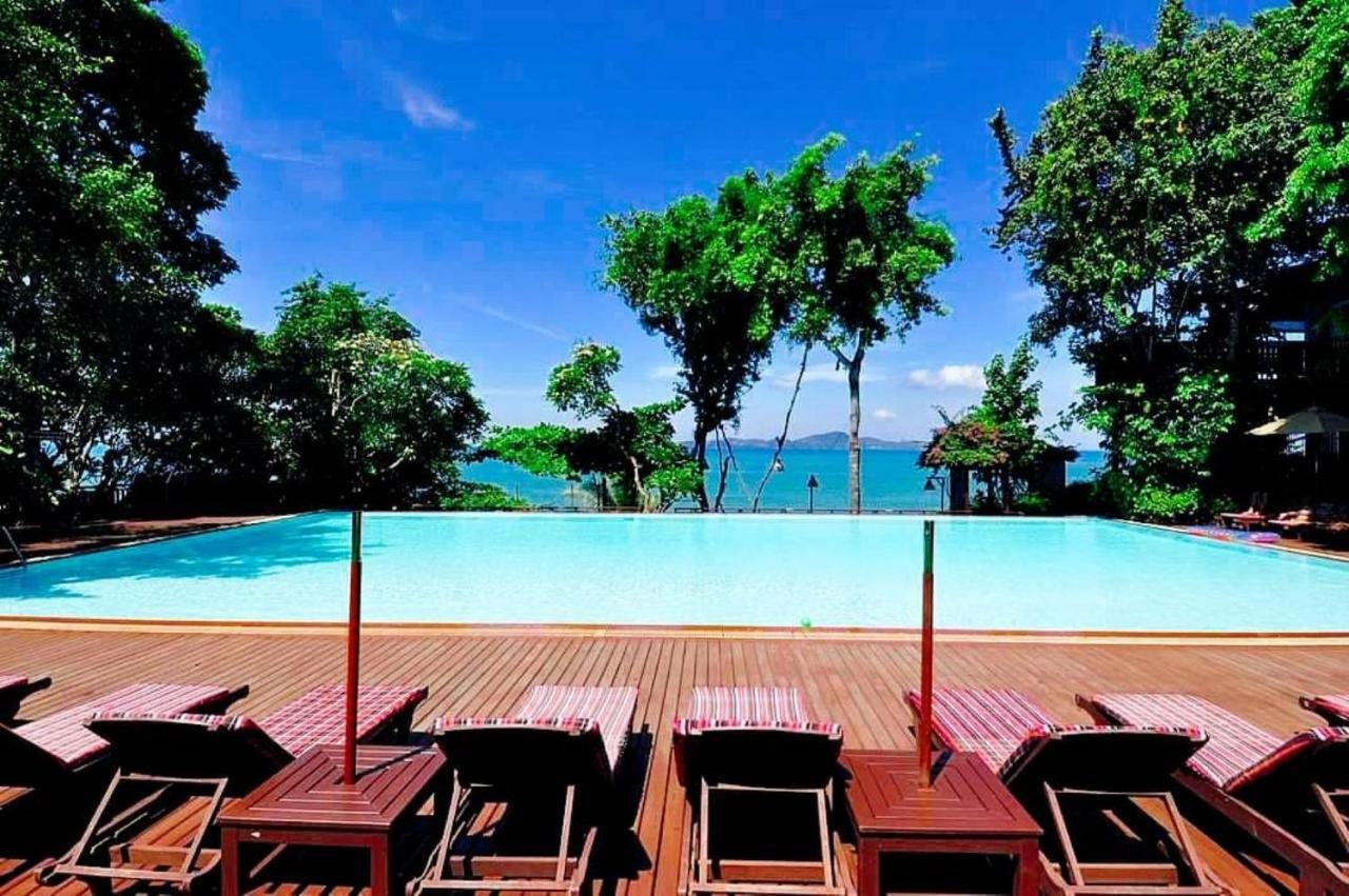 Birds And Bees Resort Pattaya Εξωτερικό φωτογραφία